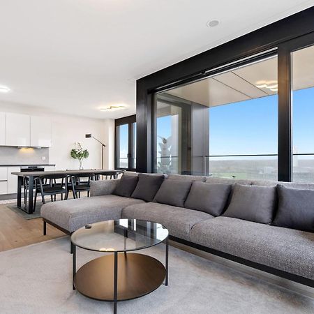 Modern 2BR Apartment with Pool & City Views Luxembourg Exterior photo